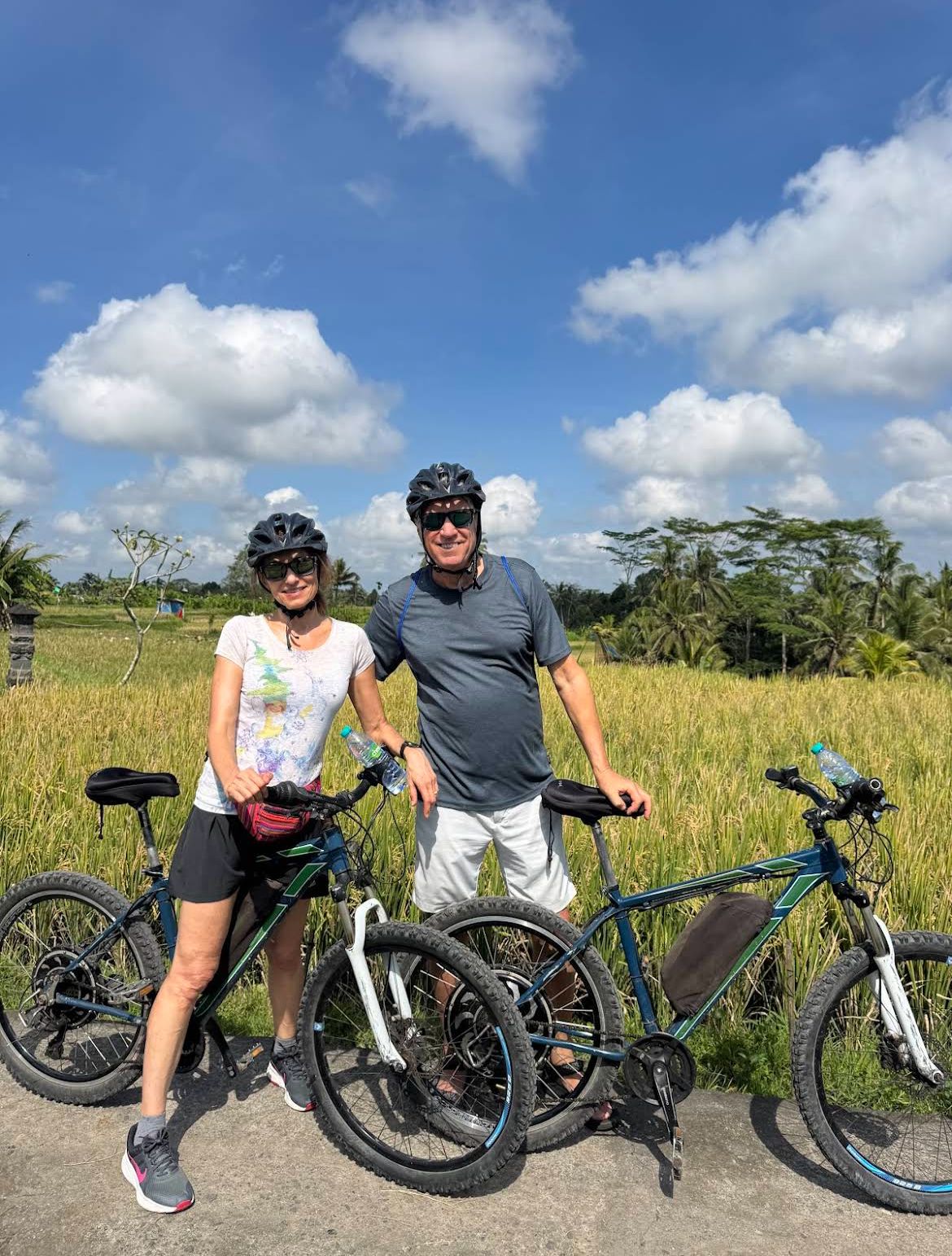 Ubud: Tirta Empul Temple E-Bike Tour with Lunch